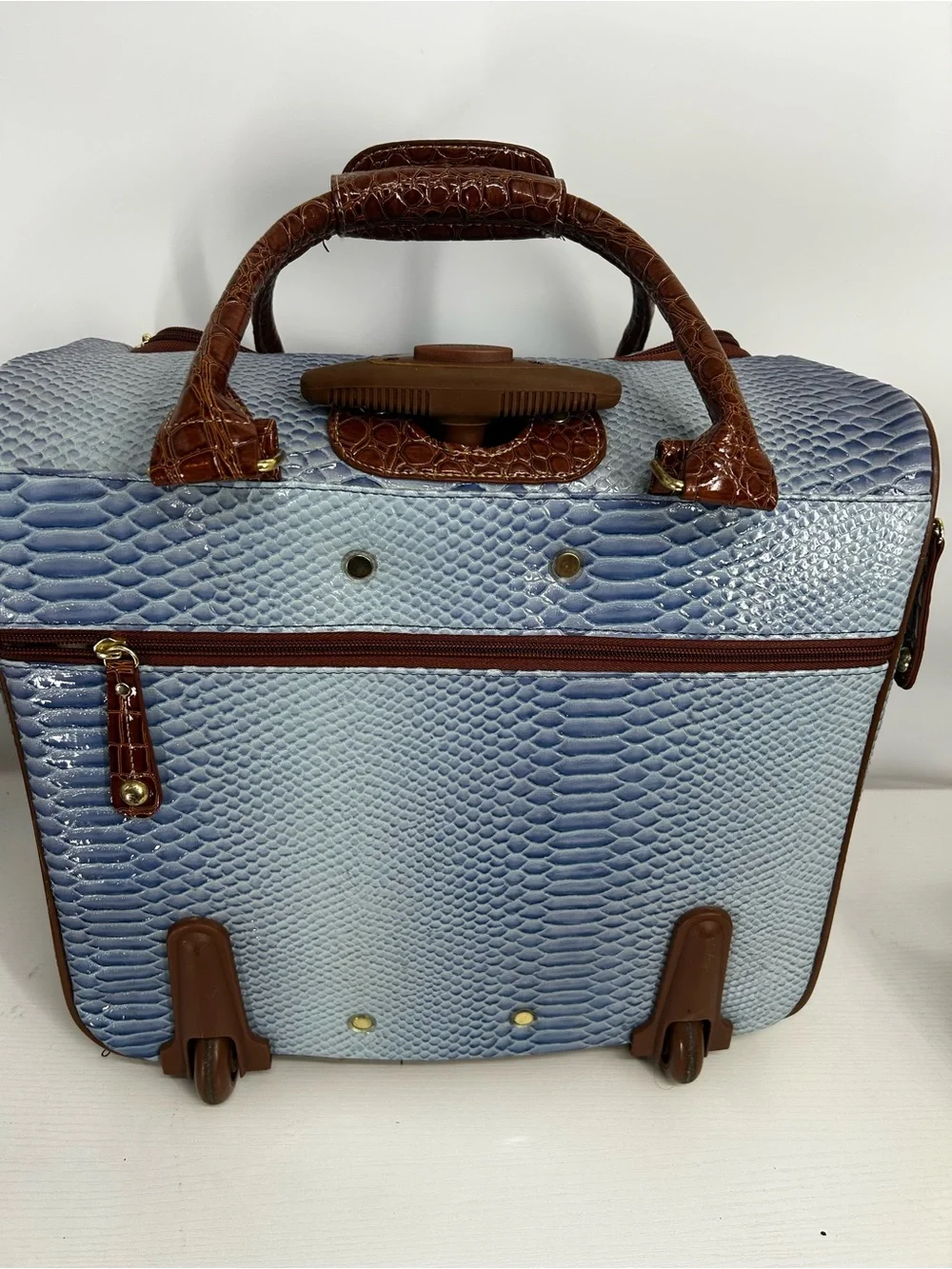 Samantha Brown travel tote